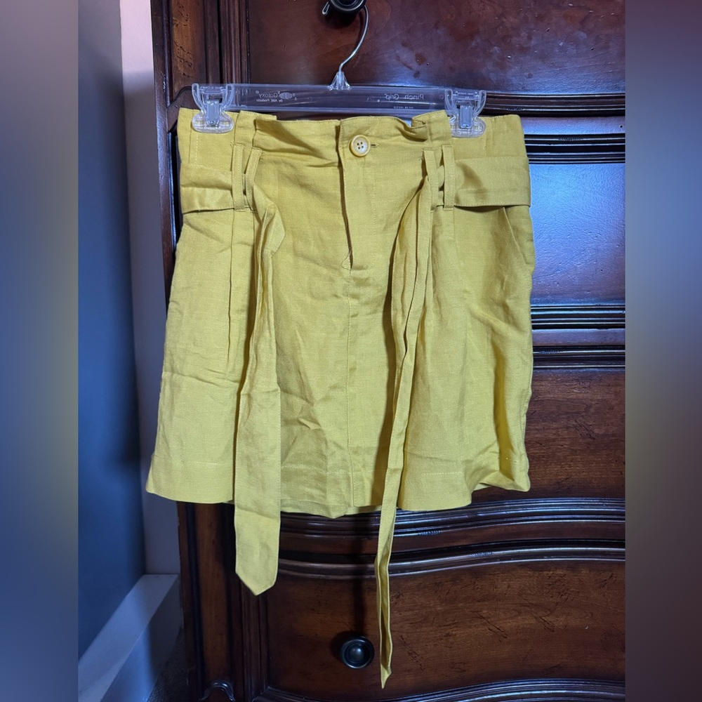 Forever 21 Yellow Skirt
